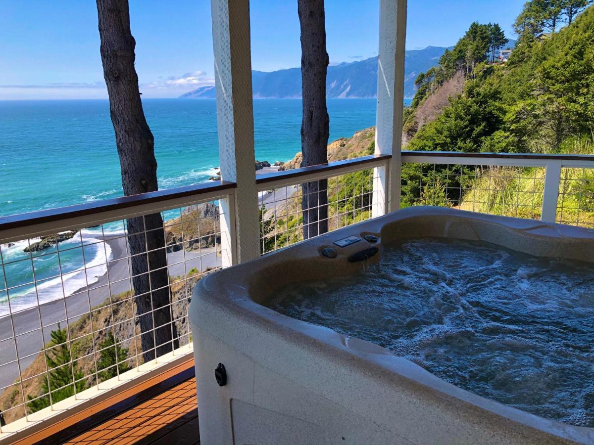 Amazing Oceanview 2 Bedroom Oceanfront! By Oceanviewhottubs Shelter Cove, Ca Tesla Ev Station Zewnętrze zdjęcie