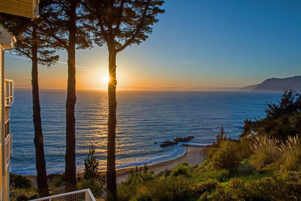 Amazing Oceanview 2 Bedroom Oceanfront! By Oceanviewhottubs Shelter Cove, Ca Tesla Ev Station Zewnętrze zdjęcie