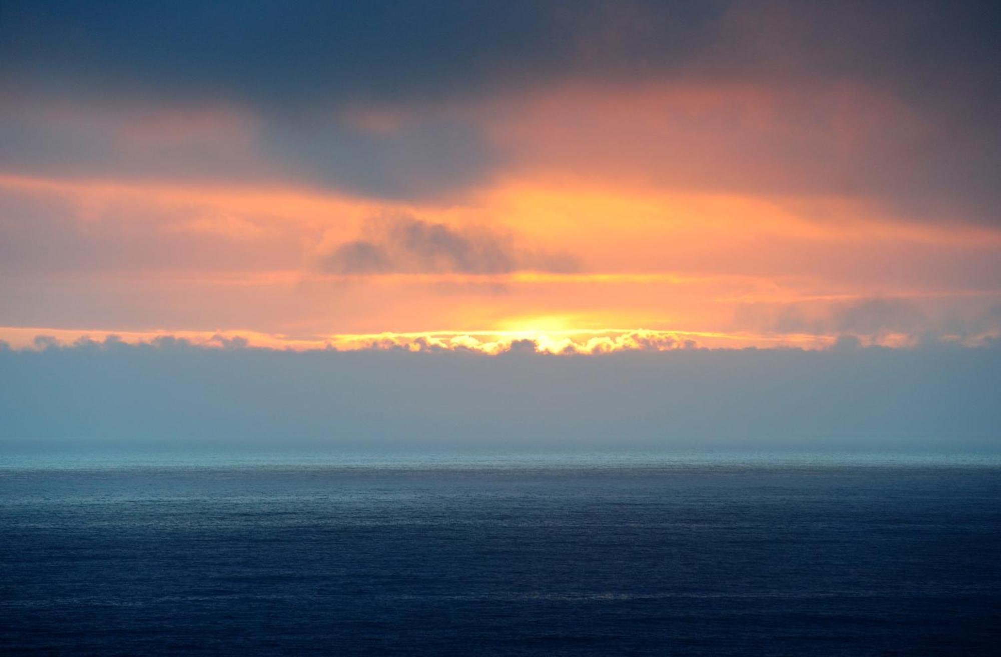 Amazing Oceanview 2 Bedroom Oceanfront! By Oceanviewhottubs Shelter Cove, Ca Tesla Ev Station Zewnętrze zdjęcie